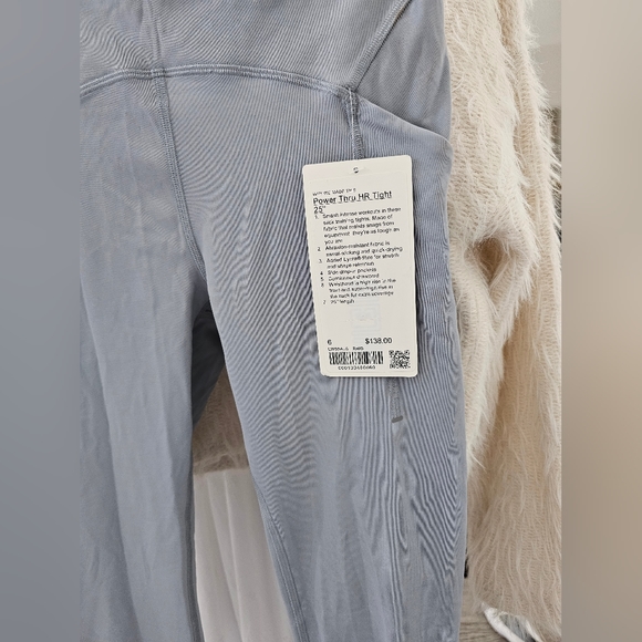 Lululemon Power Thru Tight 25" - Picture 3 of 4